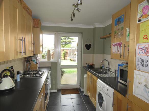 Kitchen.JPG