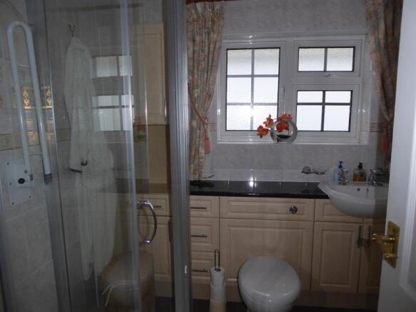Family Shower Room