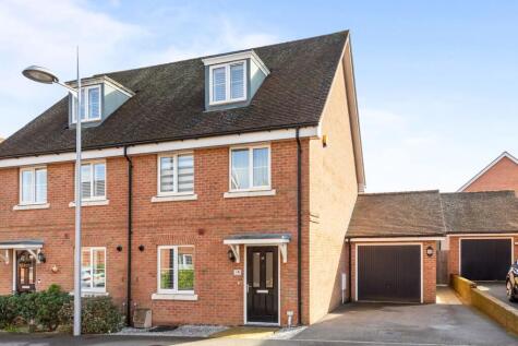 Tributary Lane, Faygate, RH12