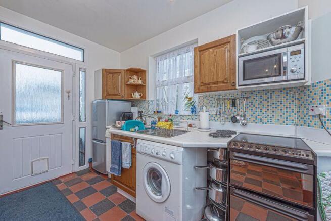KITCHEN (COTTAGE)