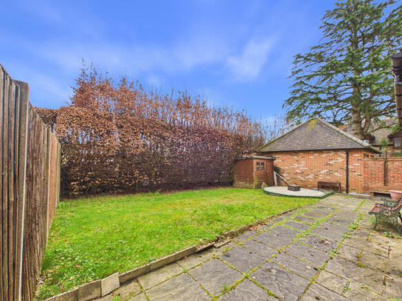 CAM02536G0-PR0074-STILL016