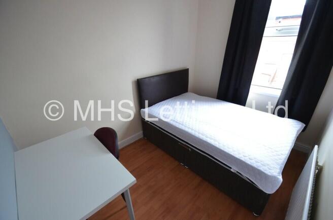 5 bed Terraced to rent Image 10