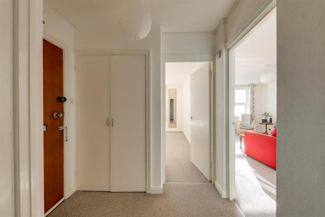 Hallway.jpg