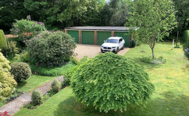 Garage in Block Elervated.JPG