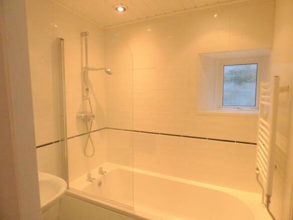 Bathroom/Shower Room