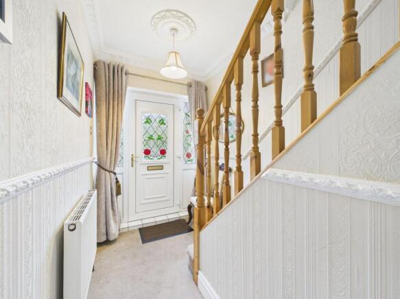 3 bed Semi-Detached for sale Image 5