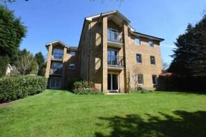 8, Stratford Court, Salisbury Road, Farnborough GU14 7AJ