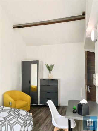 1 bed House Share to rent Image 4