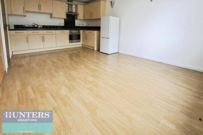 2 bed Apartment to rent Image 6