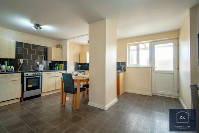 Kitchen/Family.