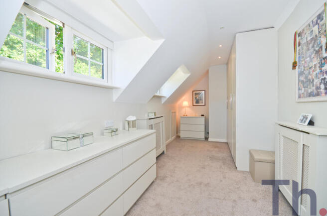 Bedroom 4.JPG