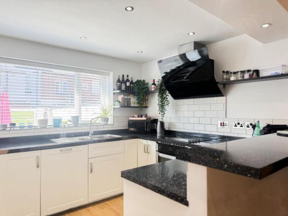 Kitchen / Diner