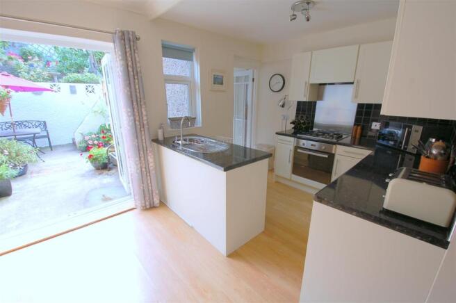 Kitchen/Dining Room