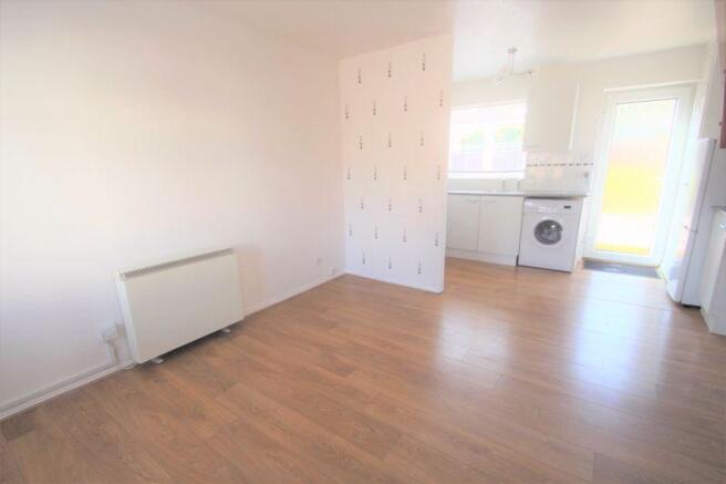 Lounge/Kitchen