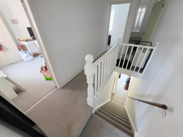 3 bed Terraced for sale Image 7