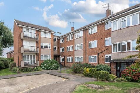 Albemarle Park, Stanmore, HA7