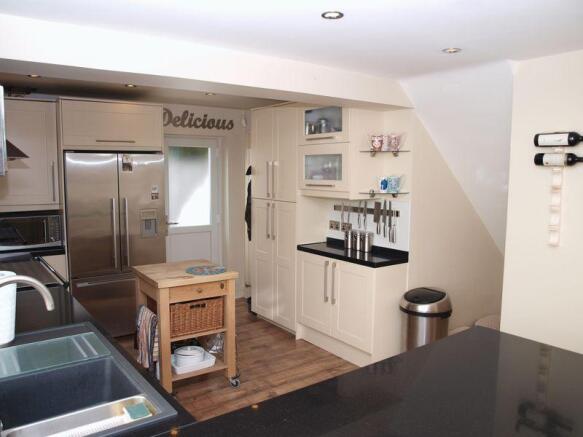 Kitchen (4)