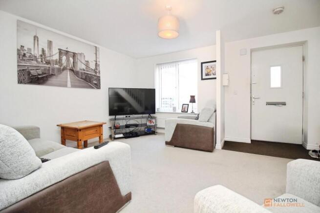 Somerville Close, Syston, LE7 photo 2