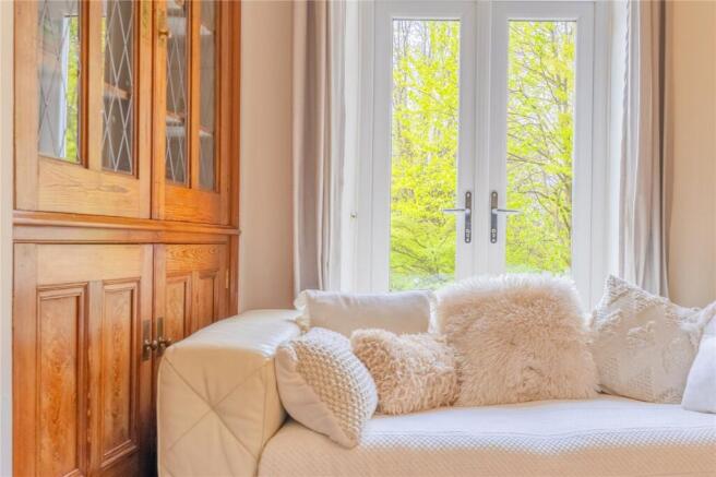 3 bed House for sale Image 6