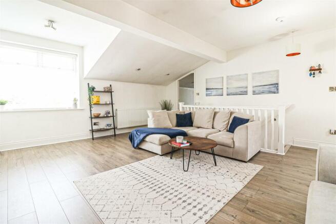 Lounge/kitchen
