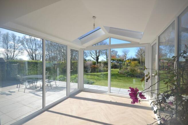 Garden room