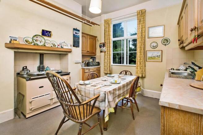 Kitchen/Breakfast...