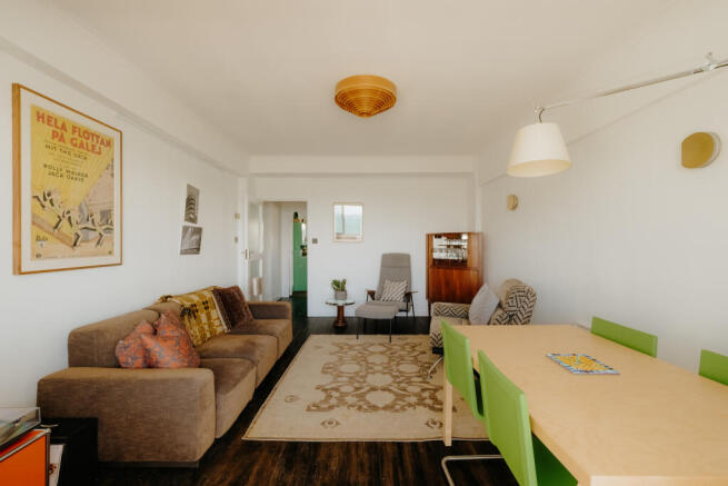 Croft-StLeonards-MarineCourt-Interior-30