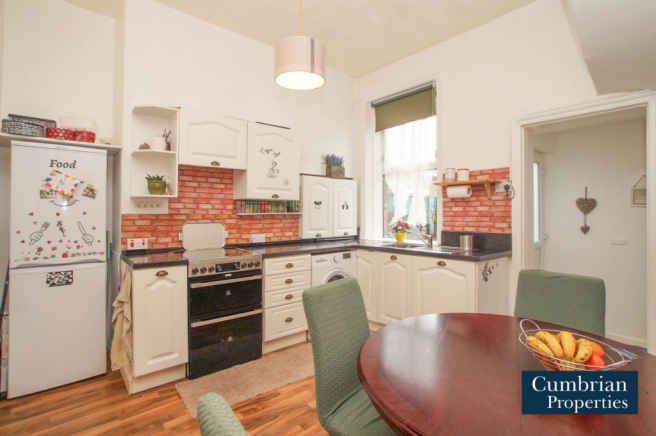 Open Plan Dining Kitchen Area