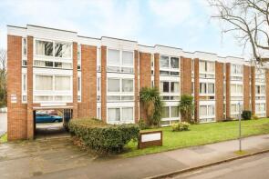 23, Charminster Court, Lovelace Gardens, Surbiton KT6 6RX