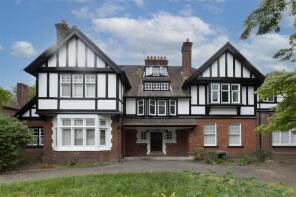 7, Shelley Court, Lovelace Road, Surbiton KT6 6NP