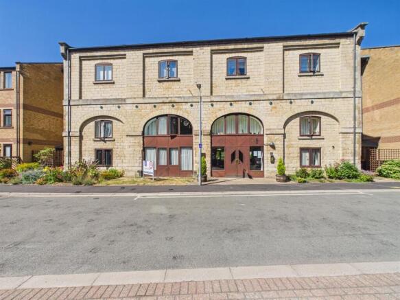 Welland Mews, Stamford