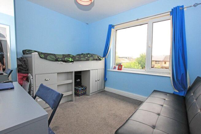 4 bed Semi-Detached for sale Image 9