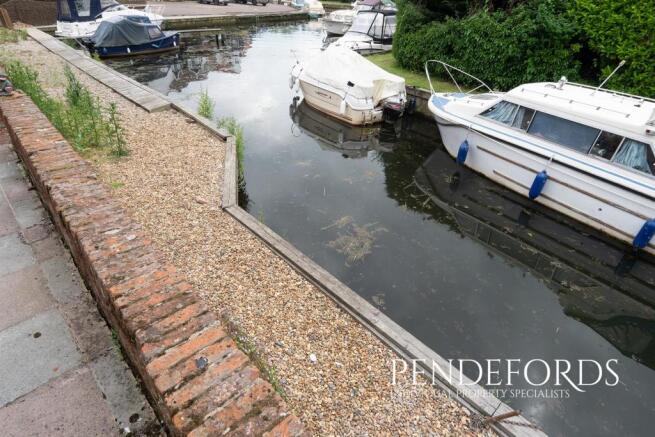 Mooring