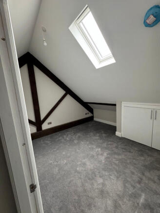 1 bed Flat to rent Image 12