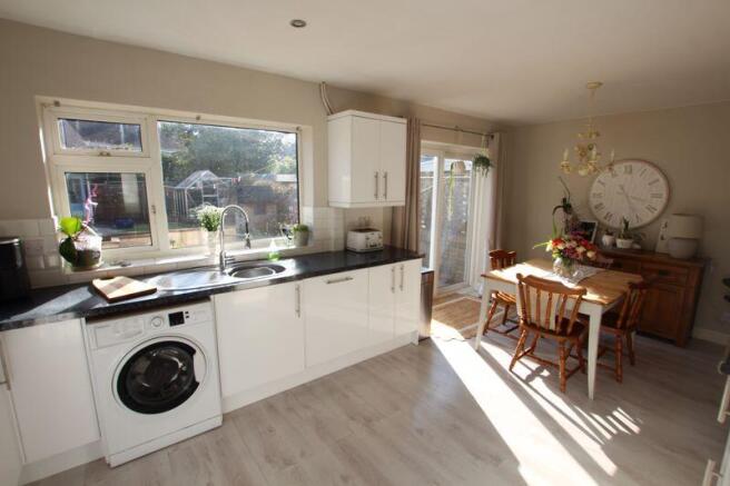 KITCHEN/DINER