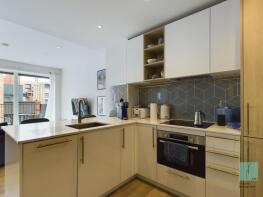 Flat 76, 5 Braeburn Mansions, Mary Neuner Road, Wood Green, London N8 0FB