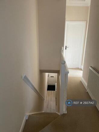 1 bed Flat to rent Image 11