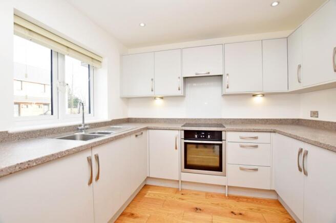 2 Bedroom property t