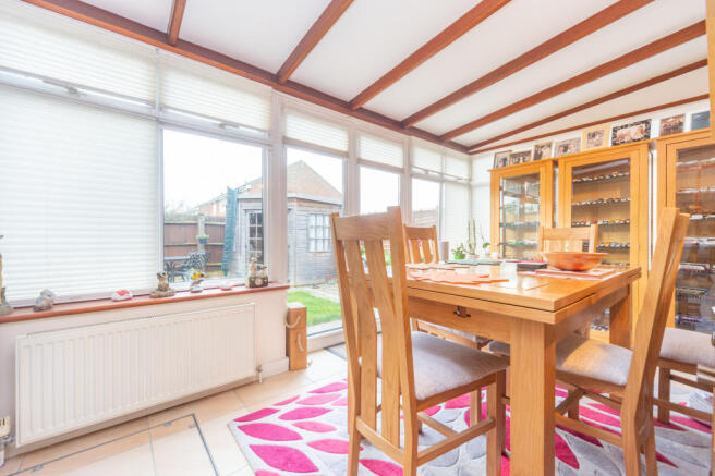 Dining Room 1b