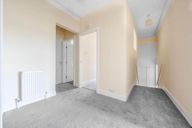 2 bed Flat to rent Image 10
