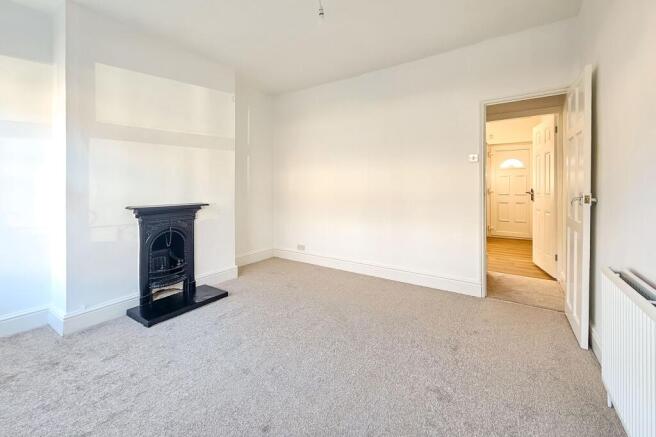 2 bed Terraced for sale Image 6