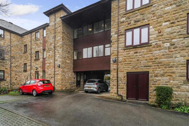 1 bed Flat for sale Image 11