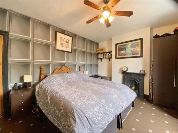 3 bed Detached for sale Image 11