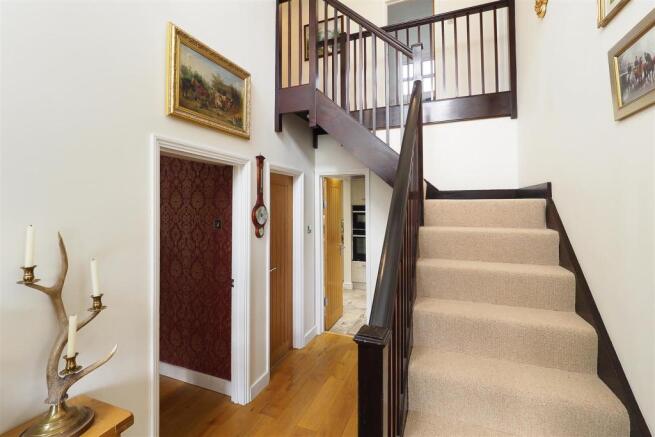 Hallway.jpg