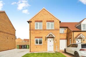 44, Tempest Square, Tyersal, Bradford BD4 0FE