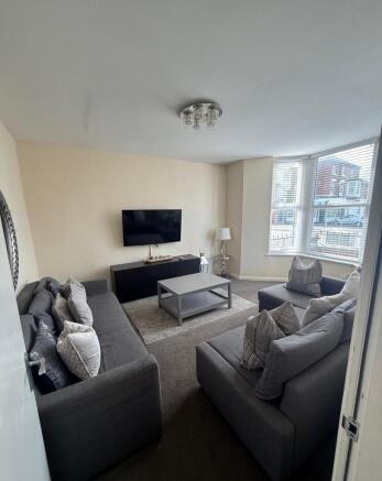 Lounge T202603241453.jpg