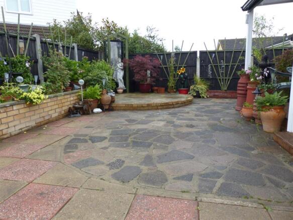 34 lionel rd 015.jpg