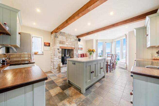 Kitchen 2