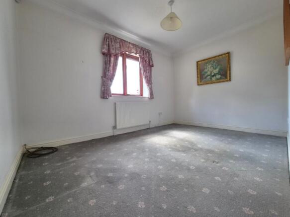 2 bed Detached Bungalow for sale Image 10