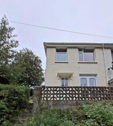 Front T202609211138.jpg